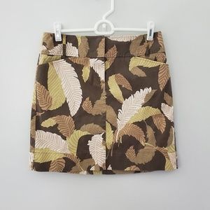 LOFT petite skirt tan cream feather design 2P